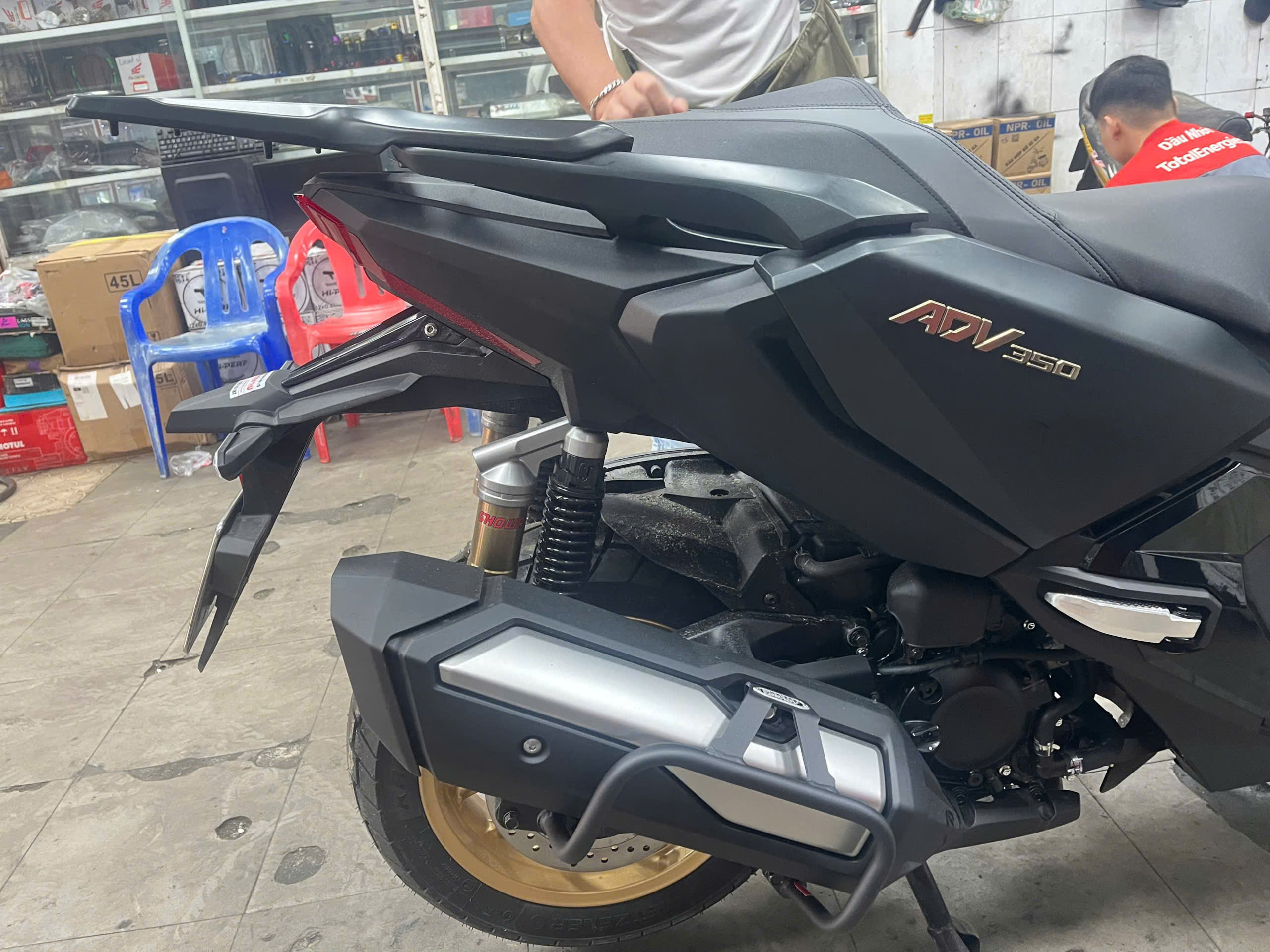 tay dat adv 350 chinh hang dep