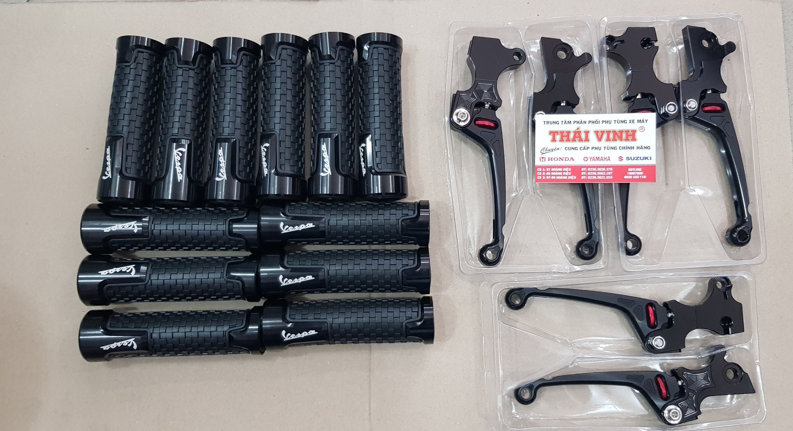 Tay phanh nhôm CNC đen