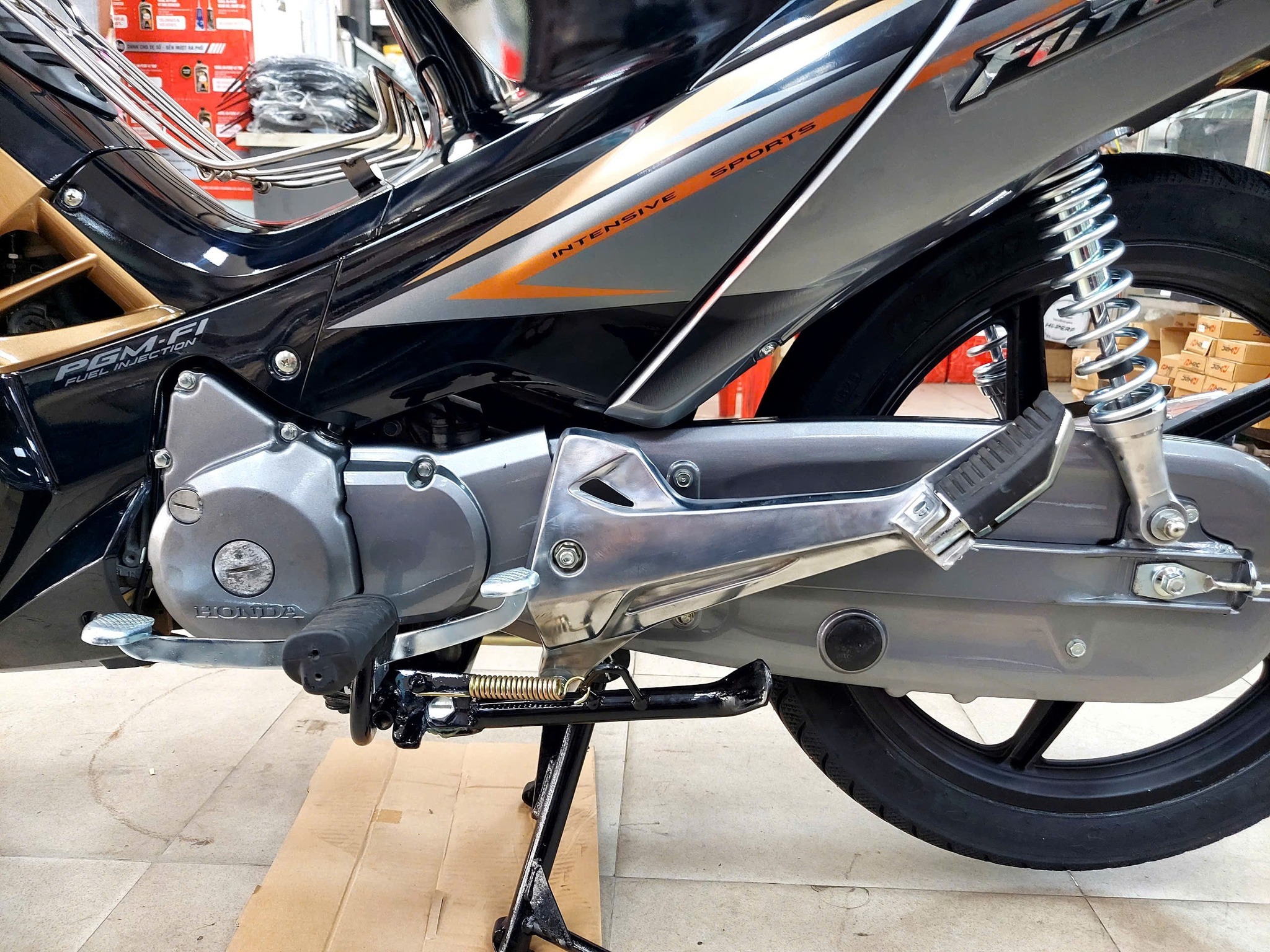 phuc hoi dan chan future x da nang