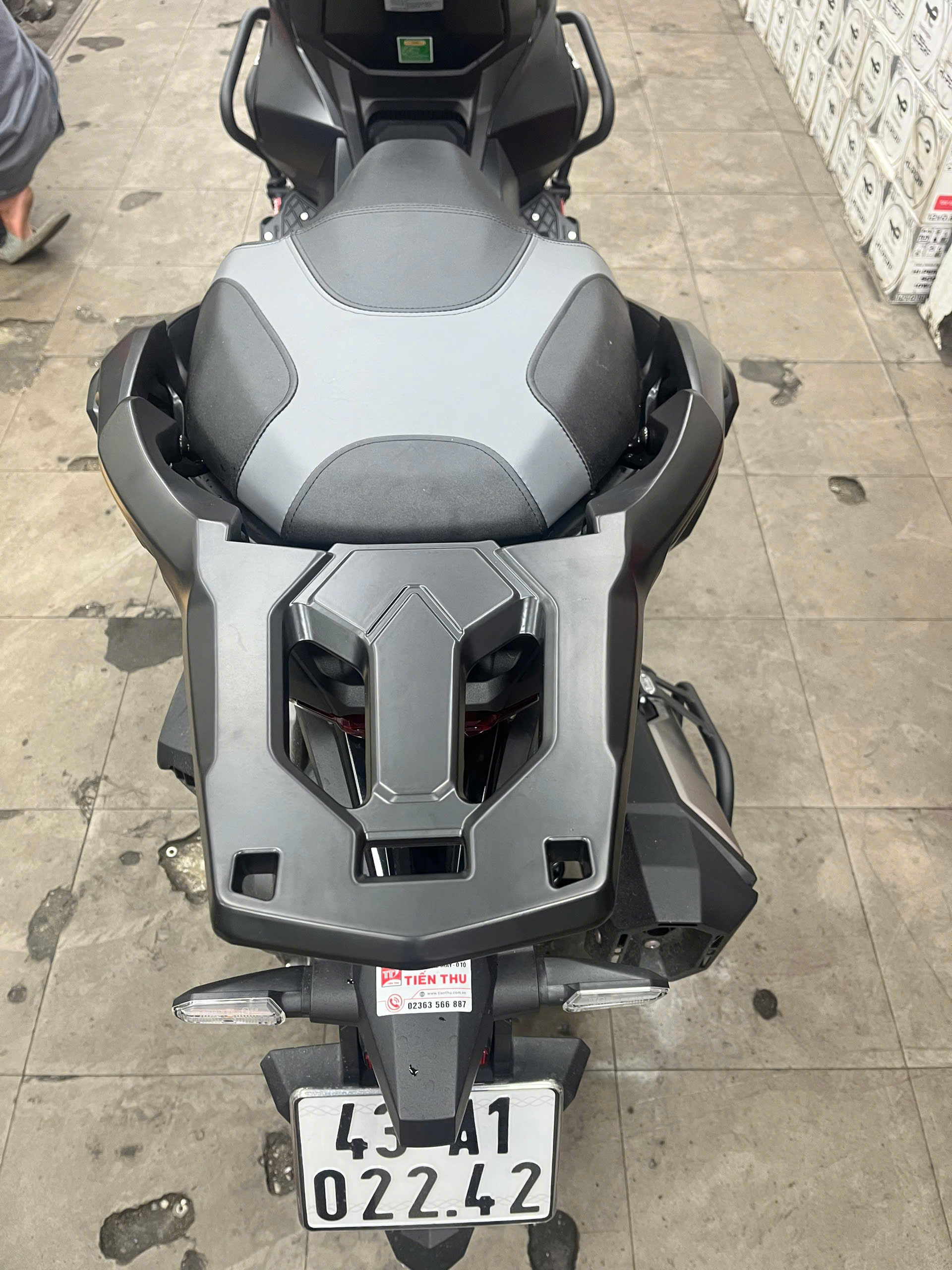 tay dat adv 350 hop kim ben