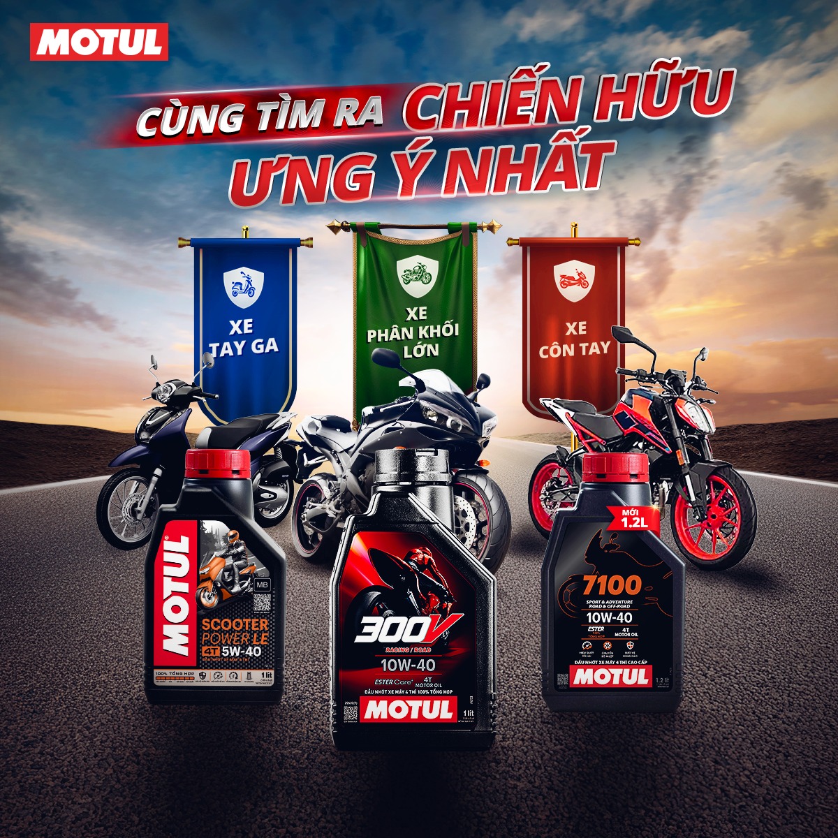 ỹ thuật viên đang thay nhớt Motul cho xe côn tay Exciter