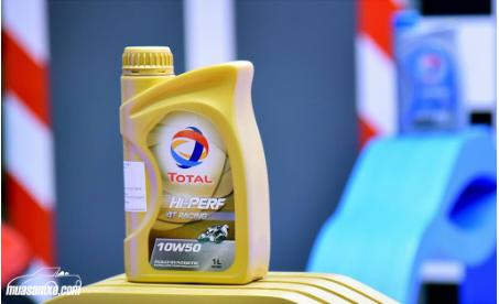 Thay nhớt Total Hi-Perf cho xe số Wave, Sirius, Future