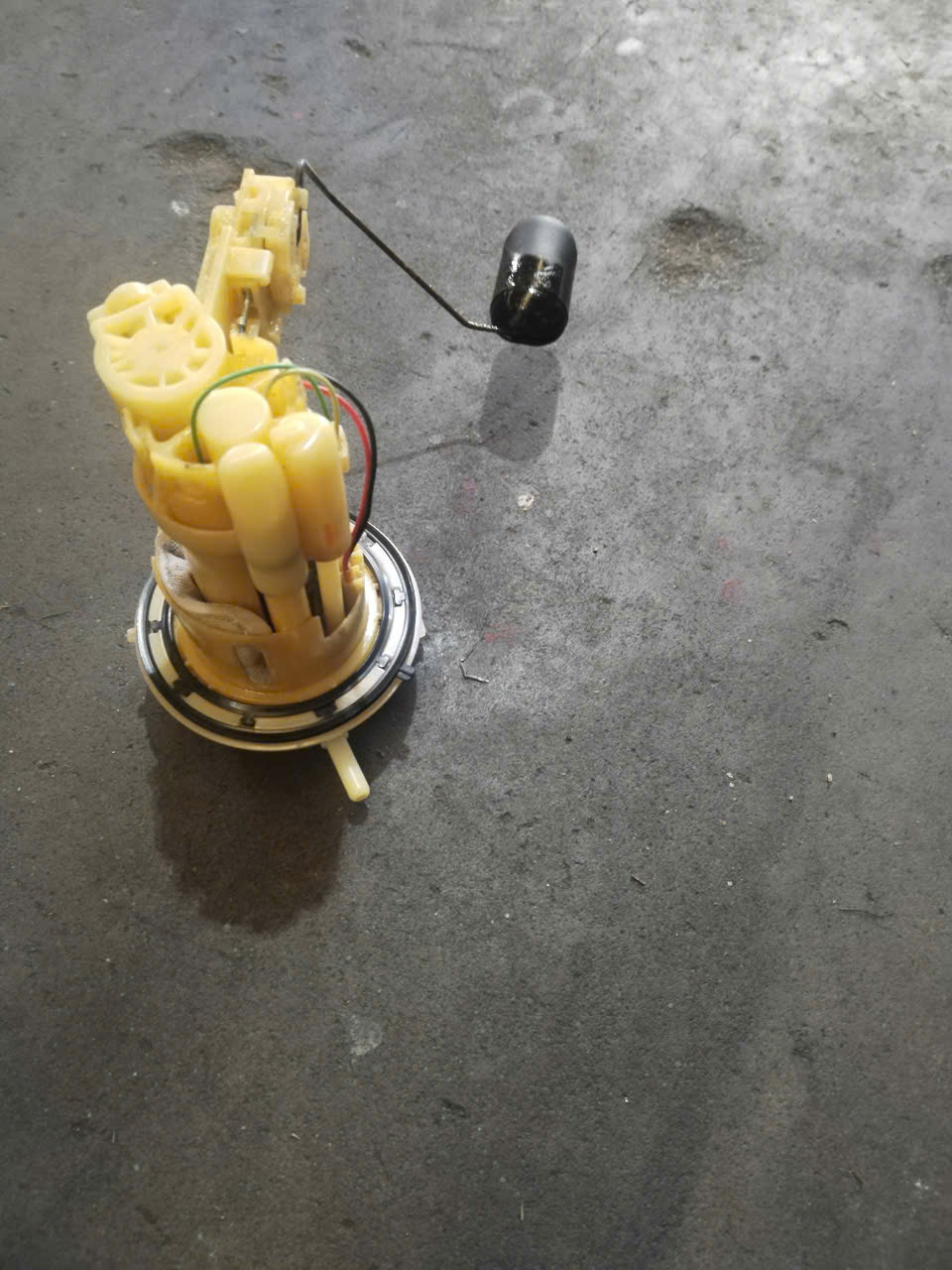 cum bom xang cb190x cb190r 190ss chi tiet 3