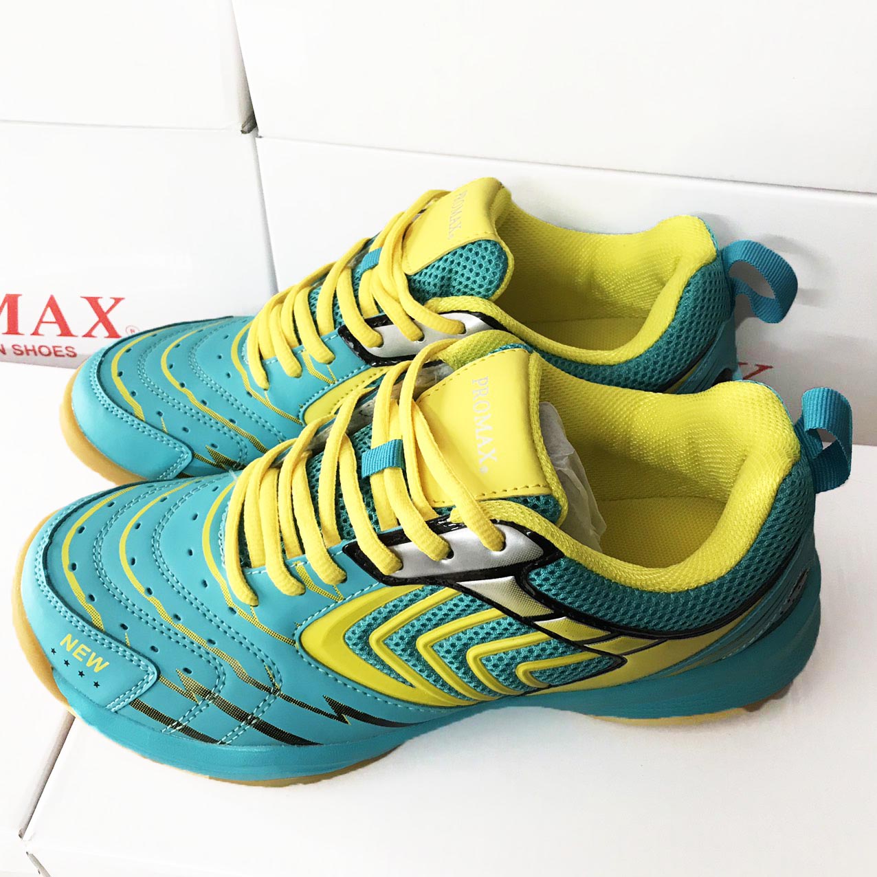 giay-bong-chuyen-nam-promax