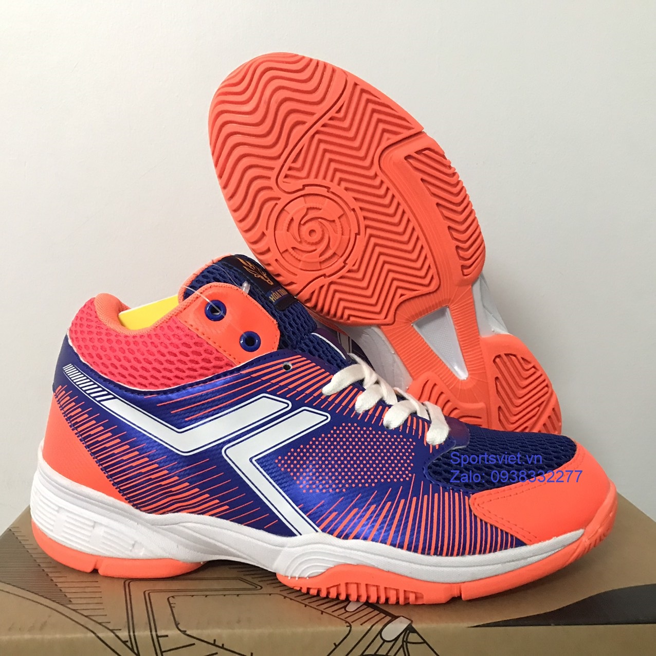 Giay-bong-chuyen-hoa-trau-spiking-sporstviet