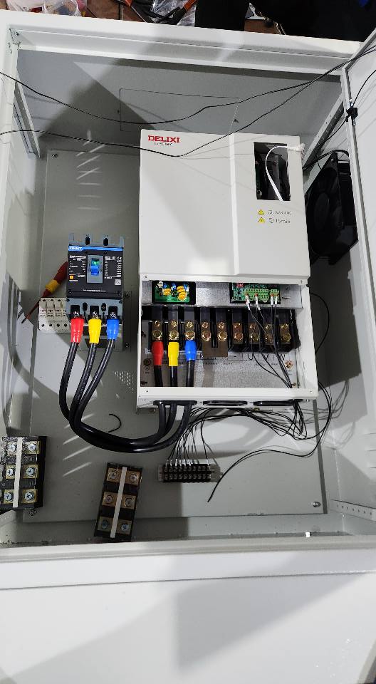 tu-bien-tan-dieu-khien-may-nen-khi-1