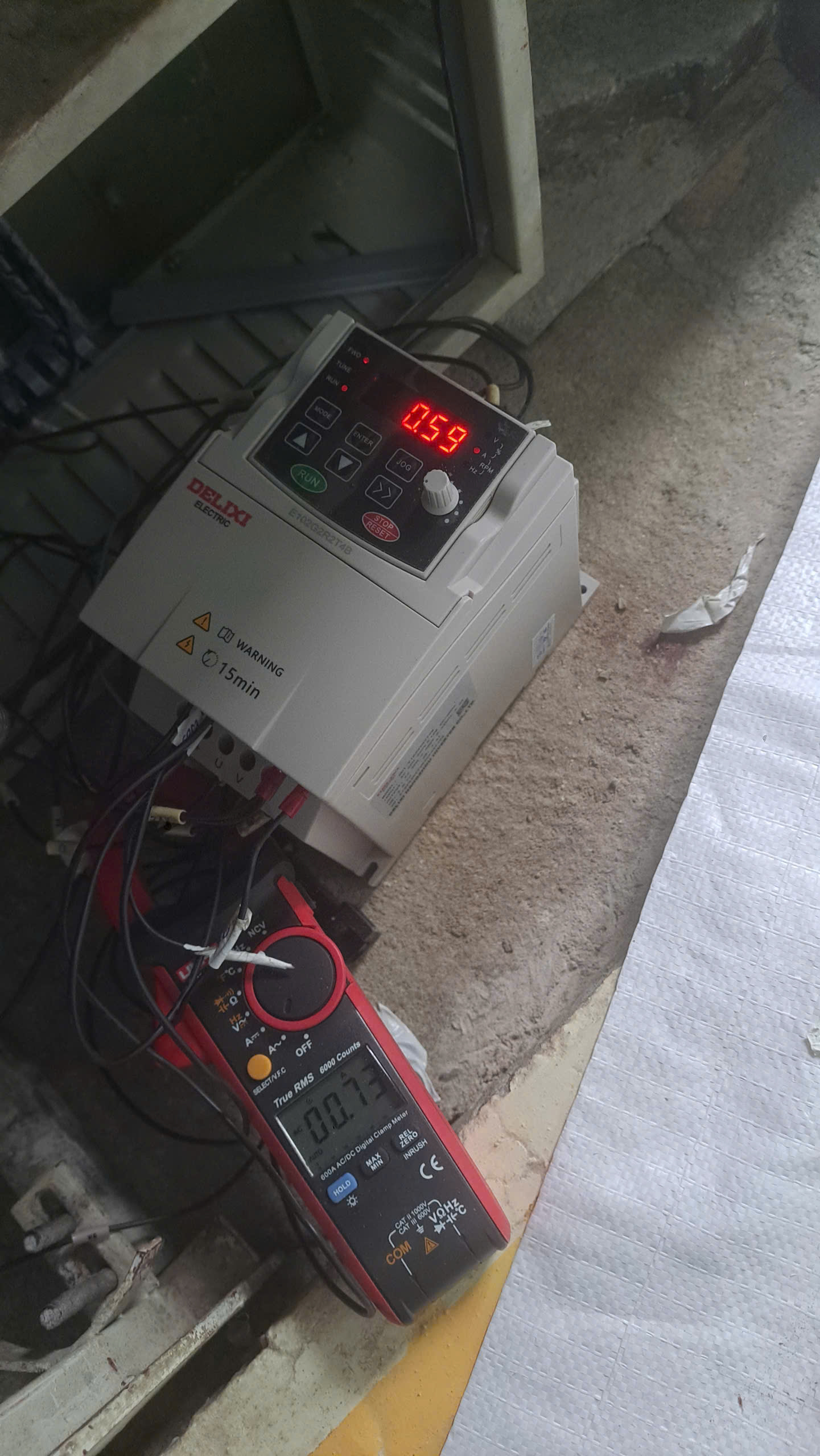 bien-tan-cho-may-xay-bot-mi-3