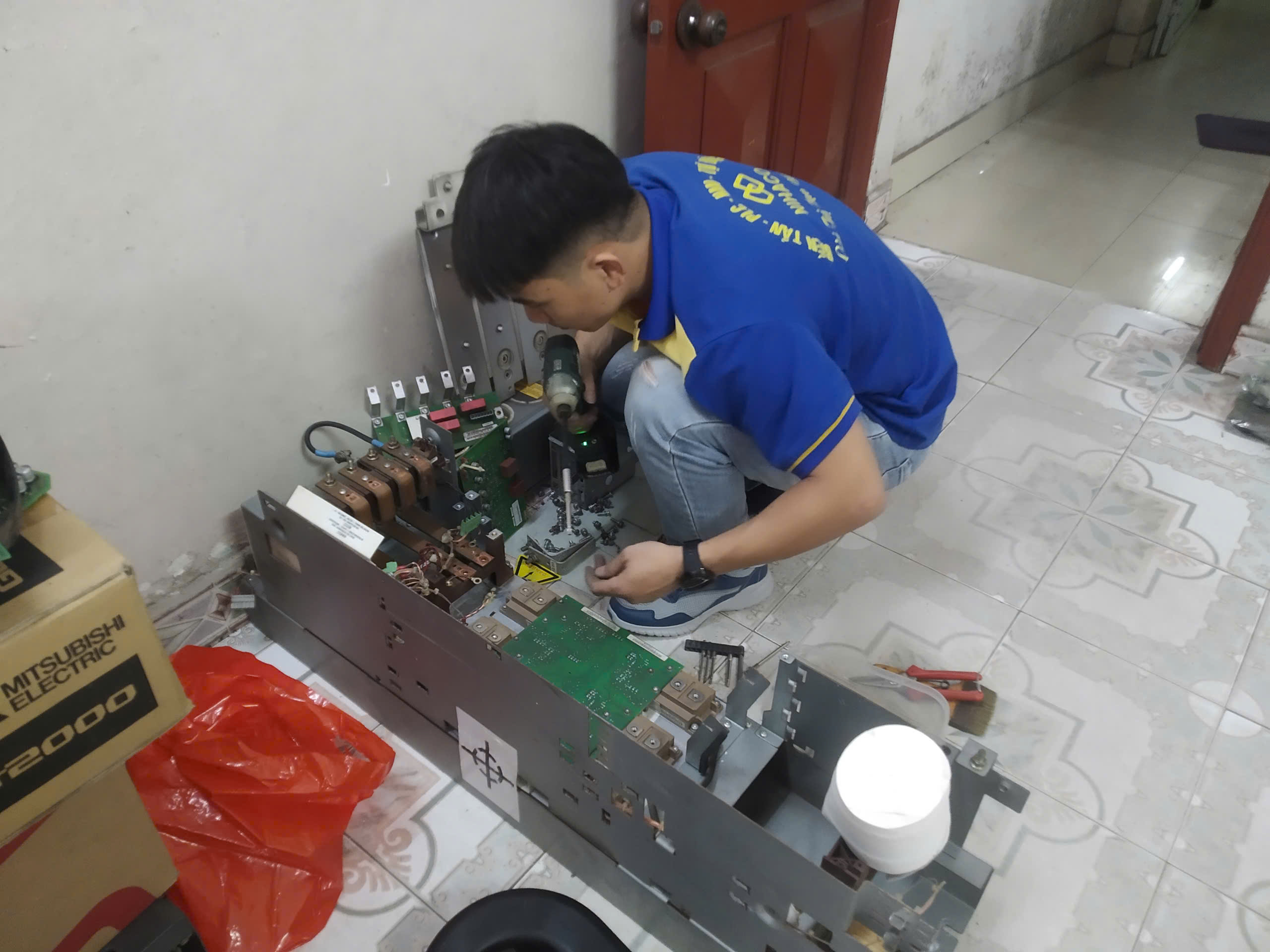 sua-chua-bien-tan-tai-ha-noi-7