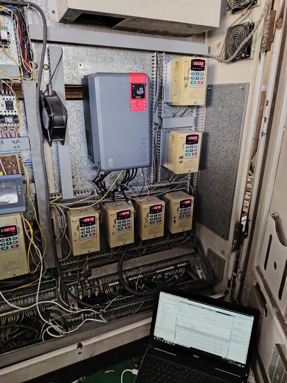 bien-tan-cho-may-cat-dao-quay-2