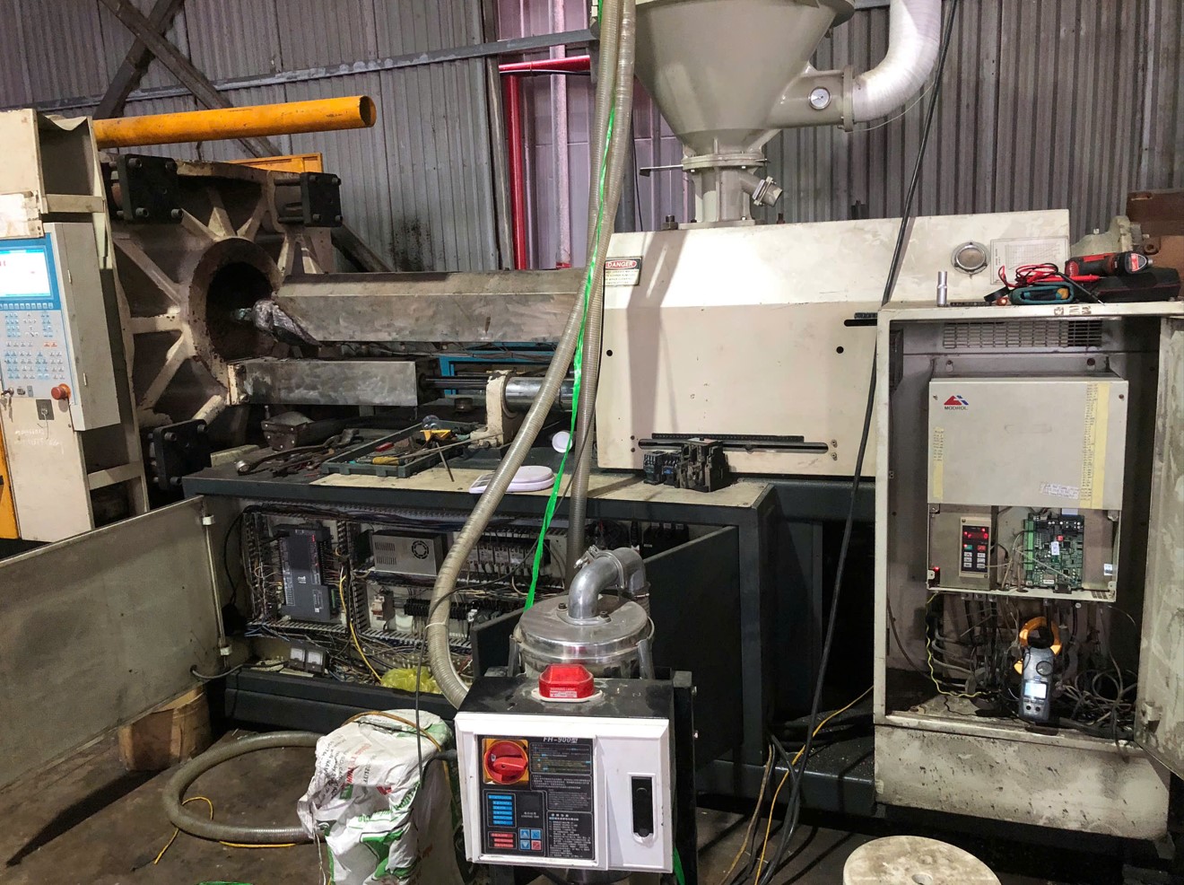 sua-chua-bien-tan-modrol-75-KW