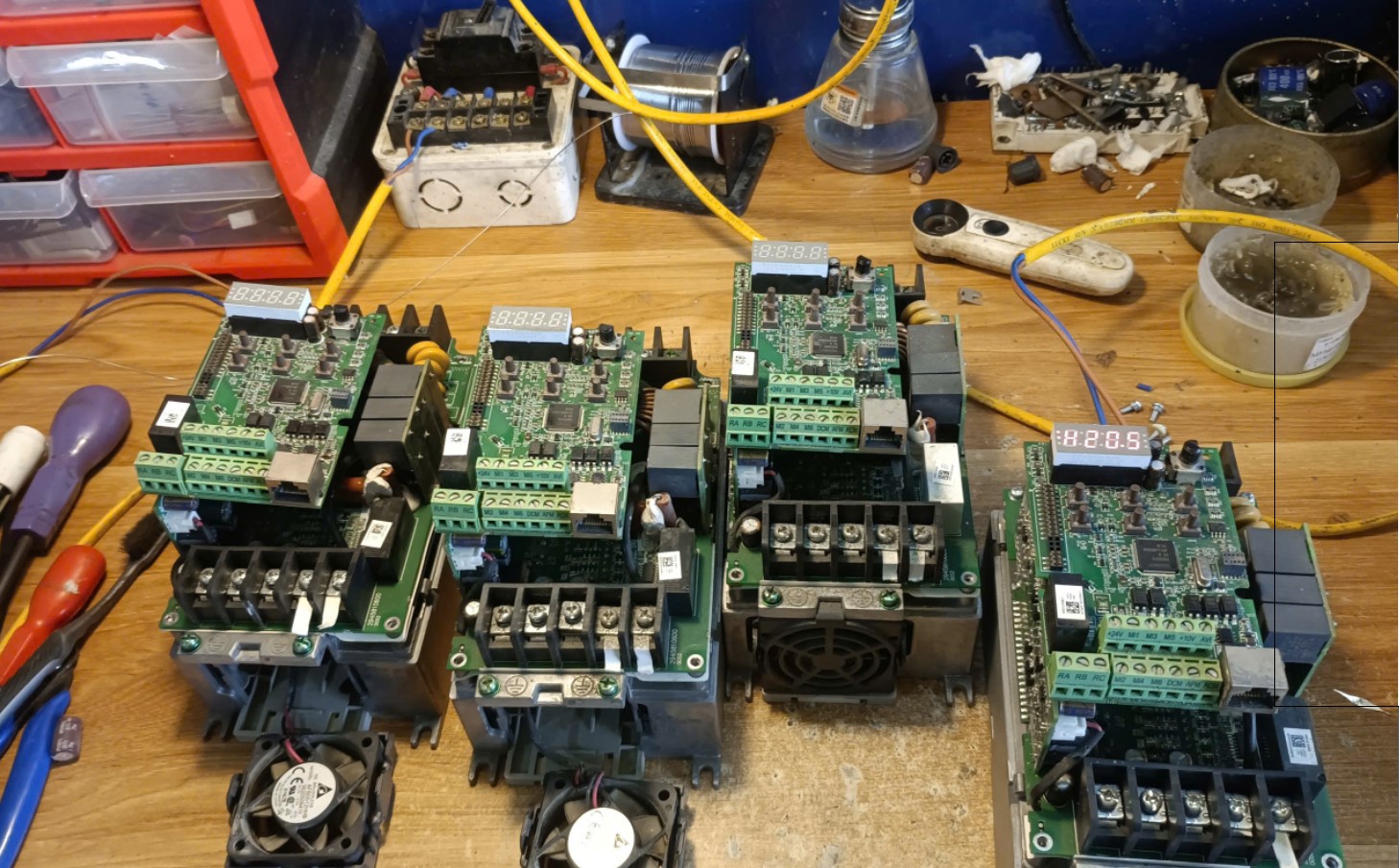 bien-tan-loi-dieu-khien