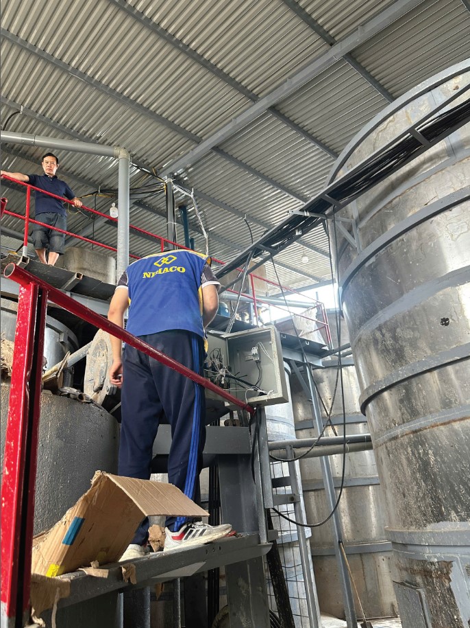 lap-dat-bien-tan-cho-may-nghien-giay