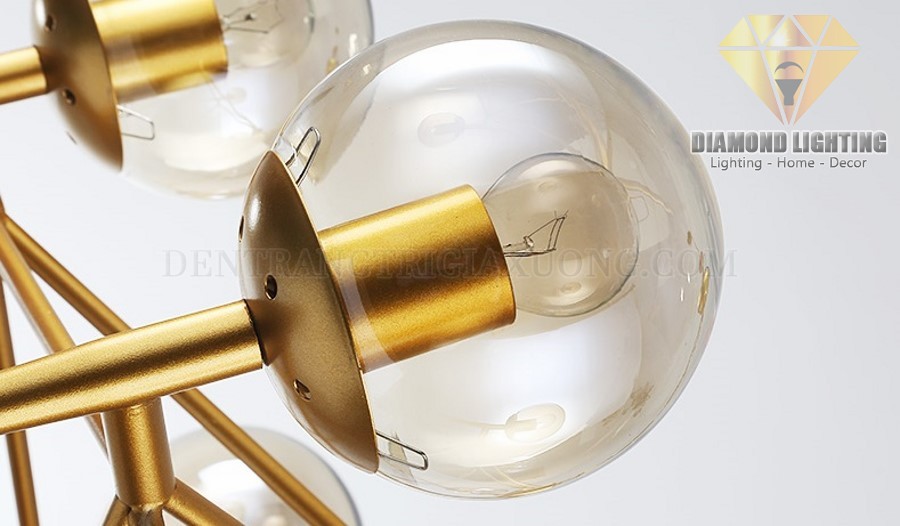 Đèn chùm chao thủy tinh DCH760 thường được lắp đặt ở vị trí trung tâm phòng khách và thường được xem như là nguồn ánh sáng chính để vừa làm đèn chiếu sáng, vừa làm đèn trang trí.