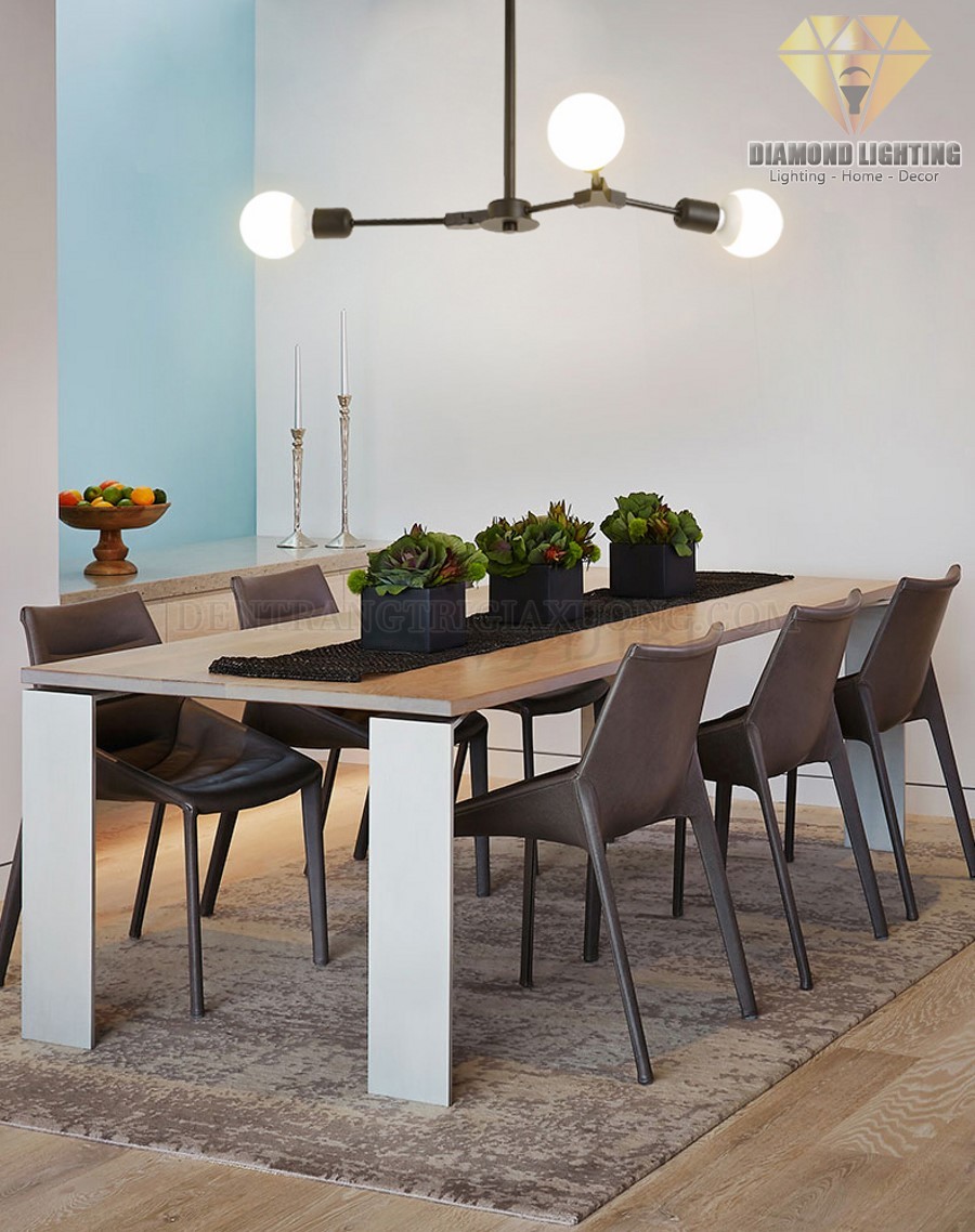 Đèn chùm hiện đại DCH860 thường được lắp đặt ở vị trí trung tâm phòng khách và thường được xem như là nguồn ánh sáng chính để vừa làm đèn chiếu sáng, vừa làm đèn trang trí.