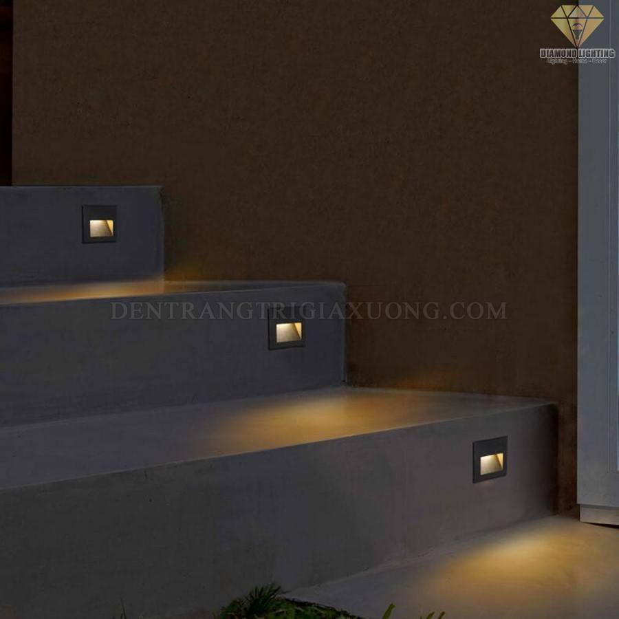 Đèn LED chiếu sáng cầu thang