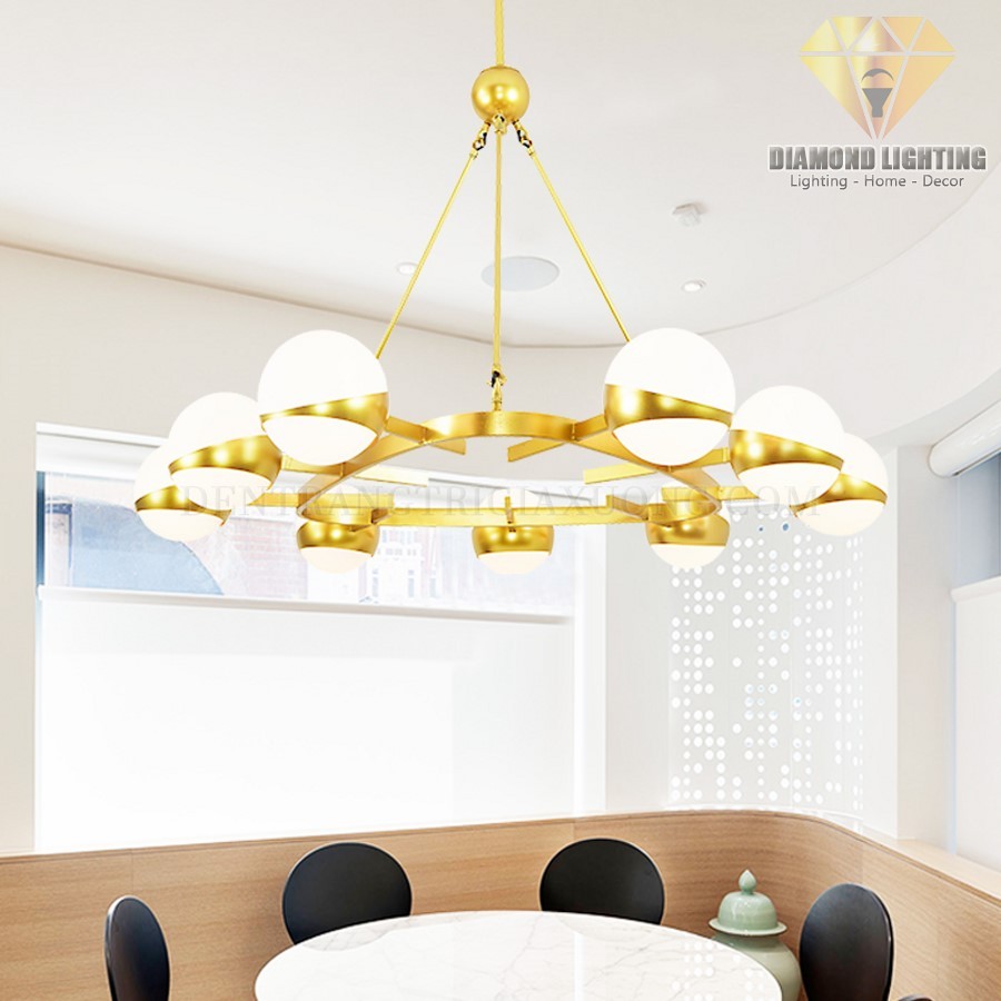 Ngoài ra bạn vẫn có thể lắp đặt Đèn chùm hiện đại DCH690 ở giữa bàn ăn, trung tâm phòng ngủ hoặc giữa giường ngủ.