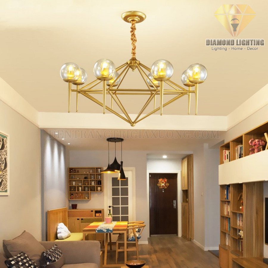 Đèn chùm chao thủy tinh DCH760 thường được lắp đặt ở vị trí trung tâm phòng khách và thường được xem như là nguồn ánh sáng chính để vừa làm đèn chiếu sáng, vừa làm đèn trang trí.