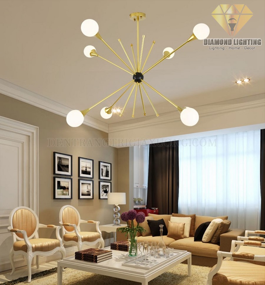 Đèn chùm hoa sao DCH880 thường được lắp đặt ở vị trí trung tâm phòng khách và thường được xem như là nguồn ánh sáng chính để vừa làm đèn chiếu sáng, vừa làm đèn trang trí.