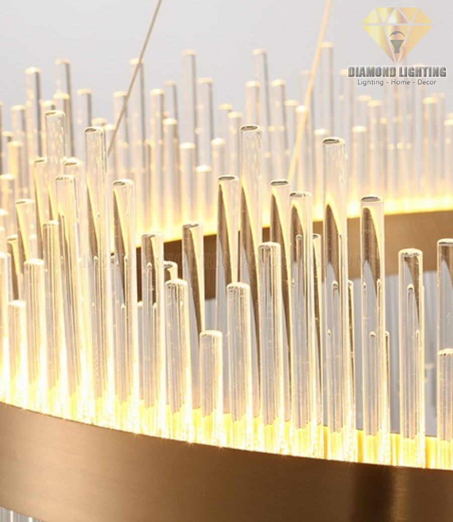 Đèn chùm pha lê hiện đại DPH080 rất phù hợp để làm đèn trang trí, trang trí phòng khách, trang trí bàn ăn và trang trí phòng ngủ cho ngôi nhà của bạn !
