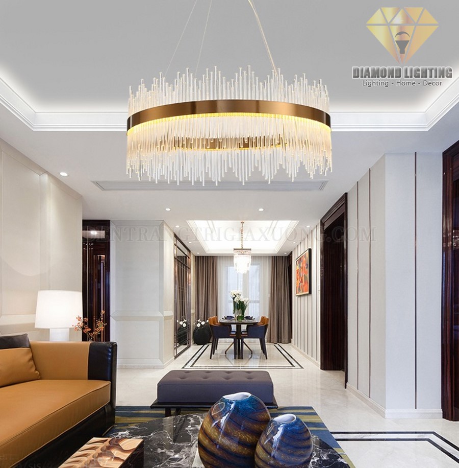 Đèn chùm pha lê hiện đại DPH080  thường được lắp đặt ở trung tâm phòng khách, trung tâm phòng ngủ hoặc giữa bàn ăn, vừa làm đèn chiếu sáng, vừa làm đèn trang trí.