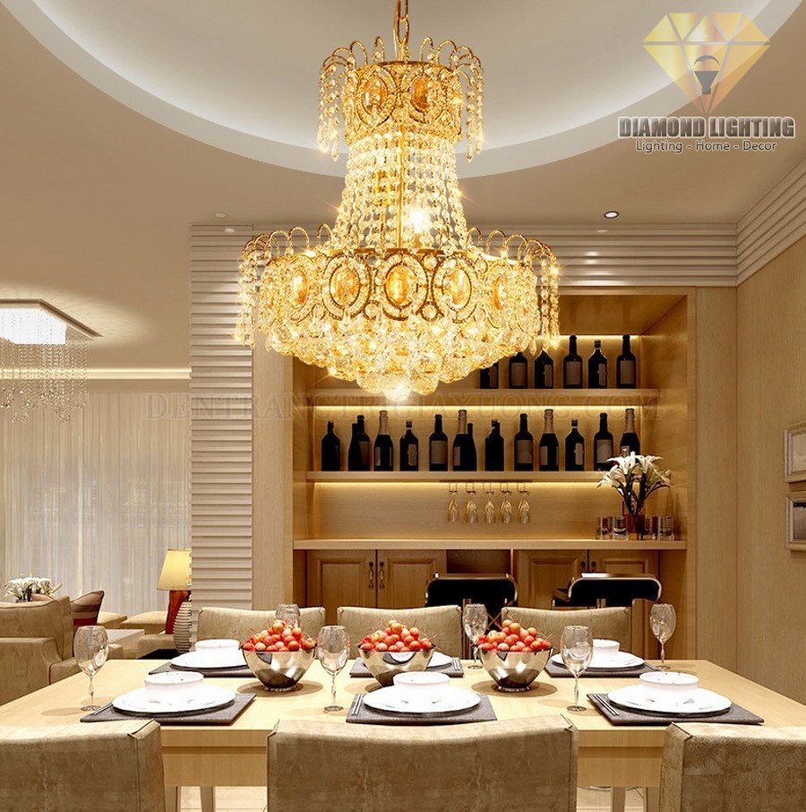 Đèn chùm pha lê hiện đại DPH160 thường được lắp đặt ở trung tâm phòng khách, trung tâm phòng ngủ hoặc giữa bàn ăn, vừa làm đèn chiếu sáng, vừa làm đèn trang trí.