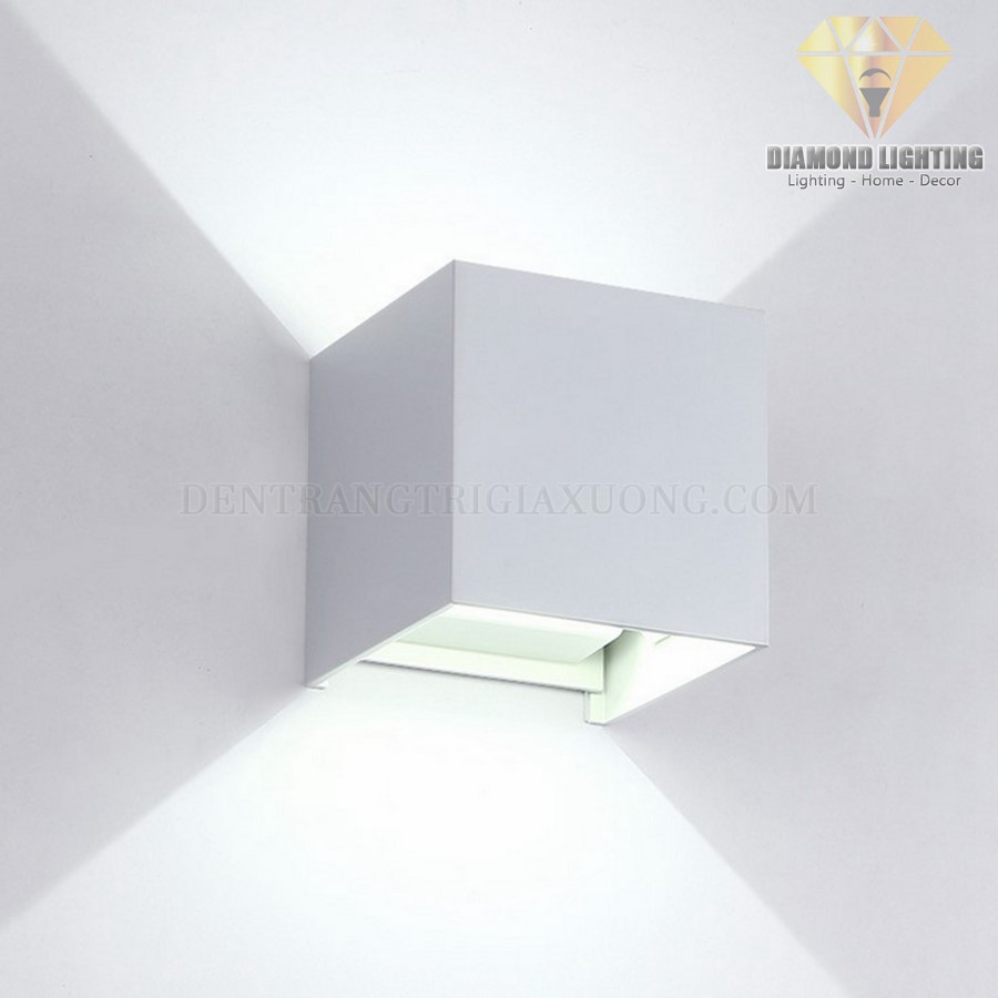 Đèn khối vuông ốp tường DOT330 rất phù hợp để làm đèn trang trí, trang trí tường, trang trí tường phòng khách, trang trí tường phòng ngủ cho ngôi nhà của bạn !
