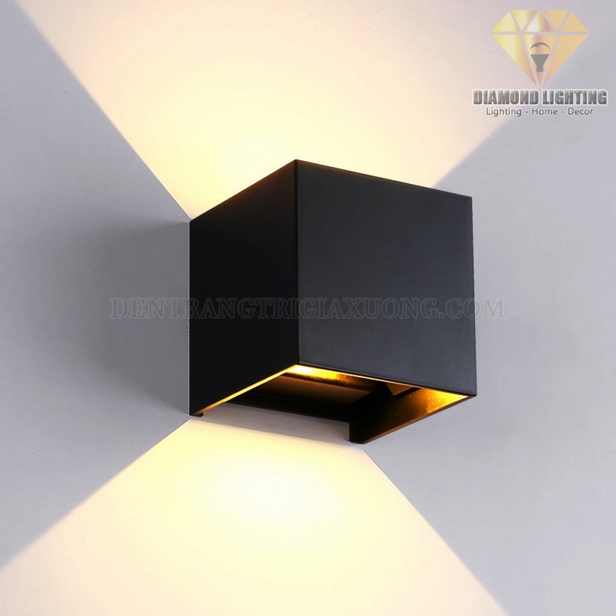 Đèn khối vuông ốp tường DOT330 rất phù hợp để làm đèn trang trí, trang trí tường, trang trí tường phòng khách, trang trí tường phòng ngủ cho ngôi nhà của bạn !