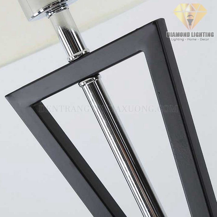 Đèn cây chân chéo DCS130 rất phù hợp để làm đèn trang trí, trang trí phòng khách và trang trí phòng ngủ cho ngôi nhà của bạn !