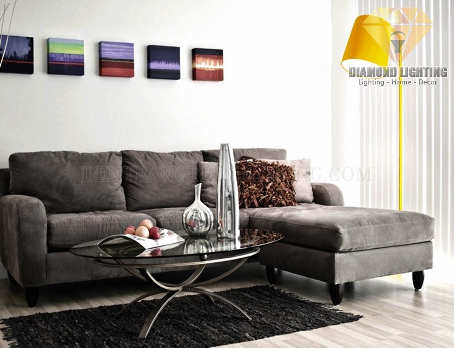 Đèn cây hiện đại DCS720 thường được treo ở cạnh bàn phòng khách, cạnh ghế sofa, cạnh giường ngủ hoặc đặt ở bất kỳ đâu bạn muốn. Vừa làm đèn đọc sách, vừa làm đèn trang trí.
