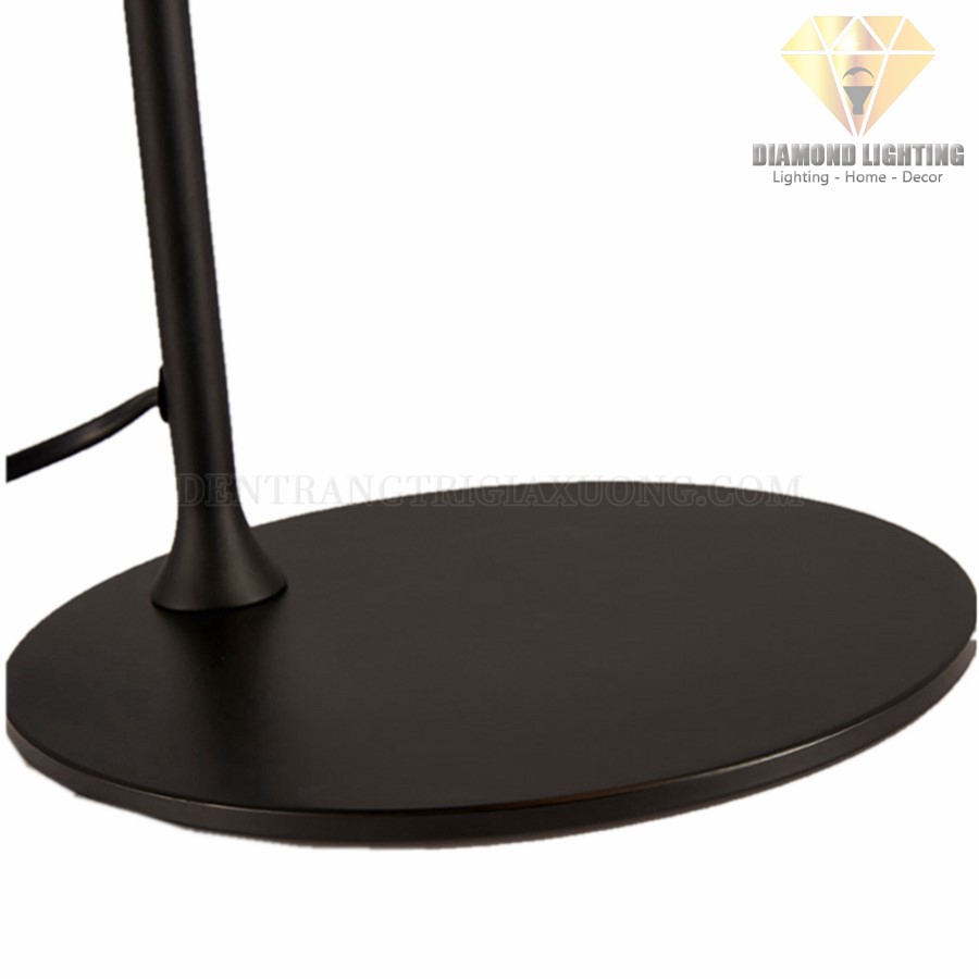 Đèn cây hiện đại DCS720 rất phù hợp để làm đèn trang trí, trang trí phòng khách và trang trí phòng ngủ cho ngôi nhà của bạn !
