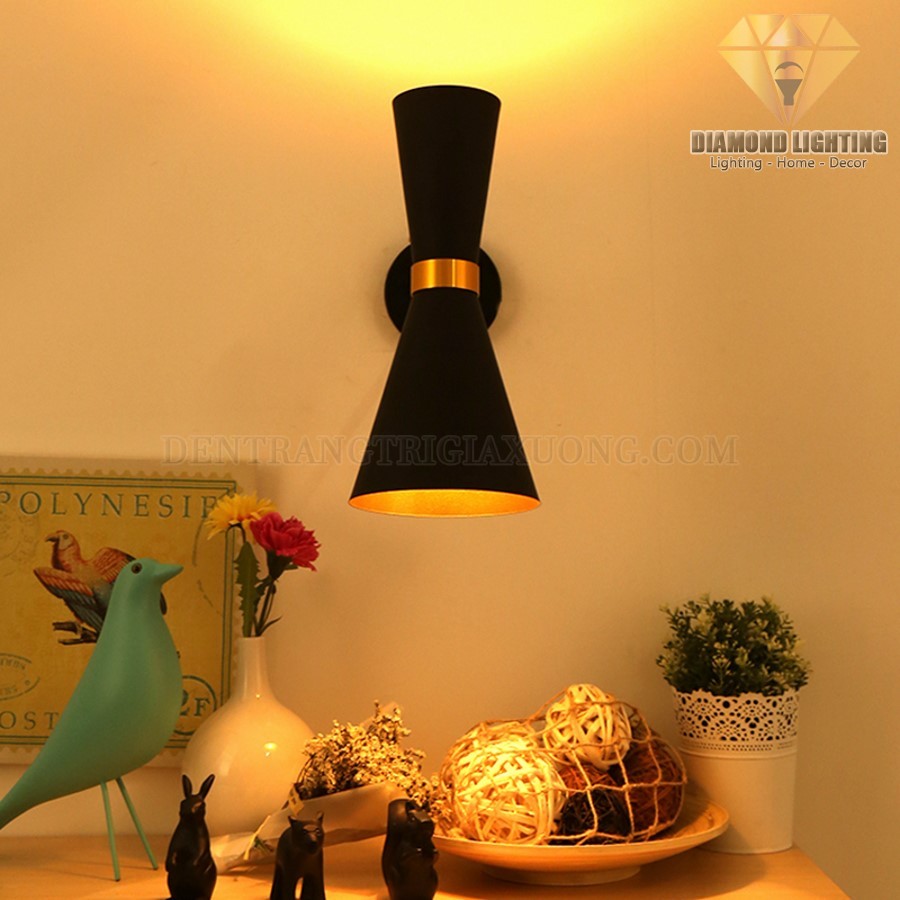 Đèn ốp tường hiện đại DOT130 rất phù hợp để làm đèn trang trí, trang trí tường, trang trí tường phòng khách, trang trí tường phòng ngủ cho ngôi nhà của bạn !