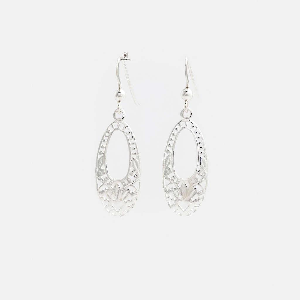 Nét đẹp sang trọng với thiết kế dáng dài tinh xảo