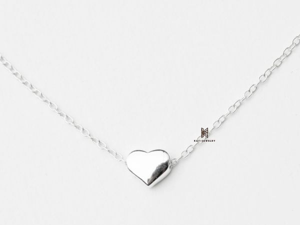 Mẫu N Heart 01 phù hợp cho những cô nàng nhẹ nhàng