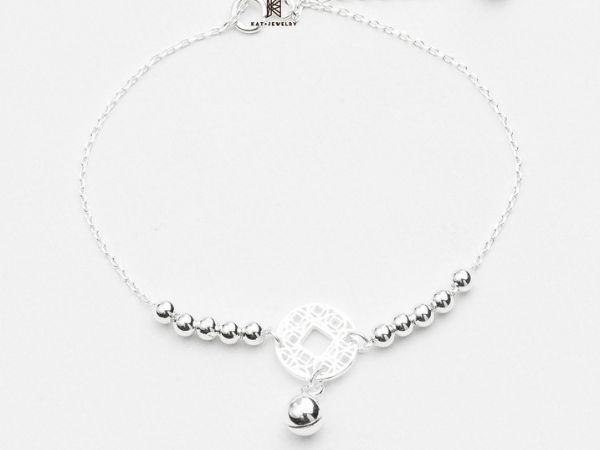 Mẫu thiết kế kết hợp giữa bi lớn và bi nhỏ tạo nên sự thời thượng