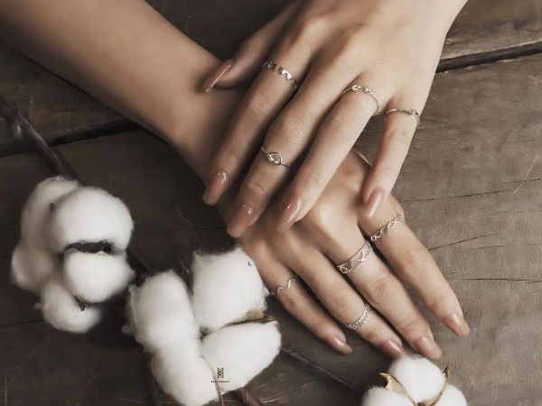 Chọn thương hiệu uy tín là yếu tố để lựa chọn trang sức phù hợp để làm quà