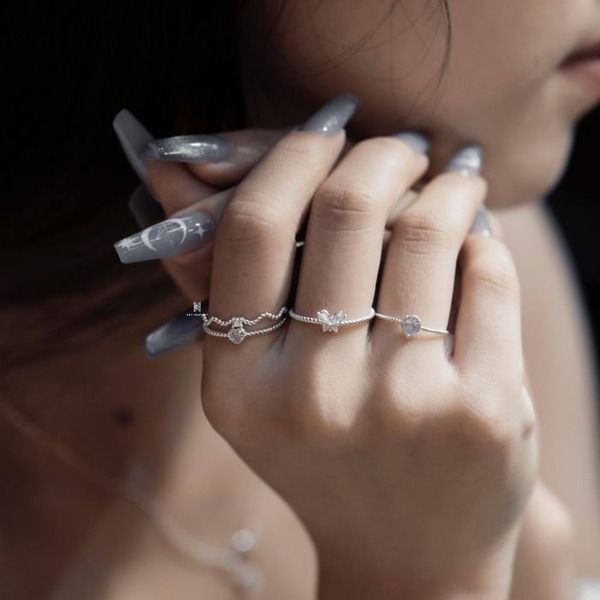 Mỗi kiểu dáng của nhẫn cầu hôn mang những thông điệp riêng