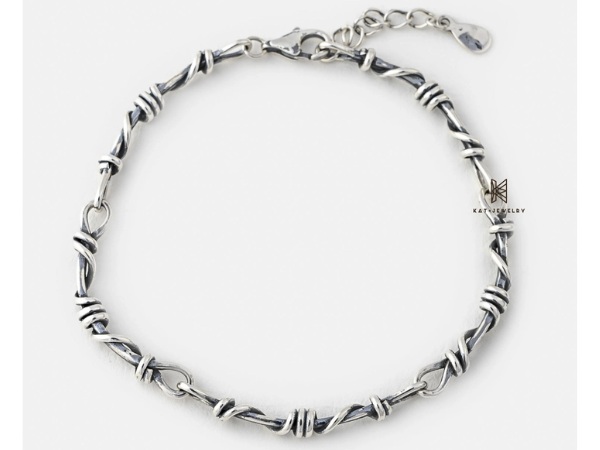 Mẫu trang sức unisex cá tính tại KaT Jewelry