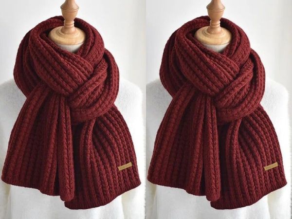 Một chiếc khăn len handmade là món quà tặng ấm áp