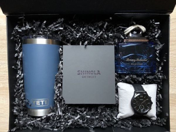 Tặng quà cho người yêu nam đơn giản và ý nghĩa