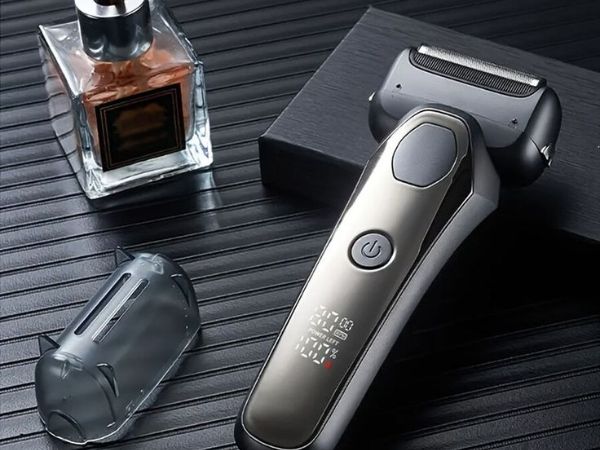 Một chiếc máy cạo râu phù hợp với mọi đối tượng