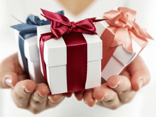 Tặng quà cho bạn bè mang đậm dấu ấn cá nhân