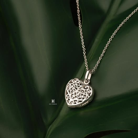 Trái tim thể hiện sự tình yêu, ý nghĩa đối với các bạn nữ