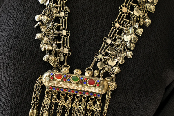 Trang sức xuất hiện trong đời sống người Việt từ hàng ngàn năm trước