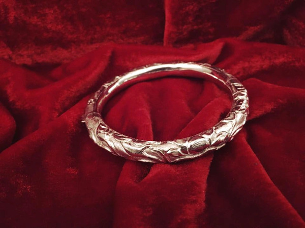 Nhiều giá trị tâm linh mà bạc được trang sức bạc thể hiện