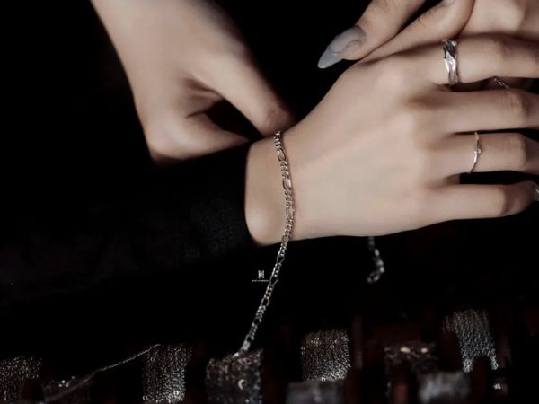 Quy trình thực hiện vòng tay vĩnh cửu an toàn và nhanh chóng