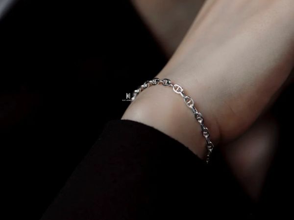 Hãy lưu ý những thông tin trên để tạo nên một chiếc vòng đẹp mắt