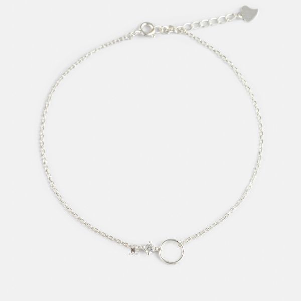 Ank Single Circle And Gem tạo điểm nhấn với thiết kế tối giản