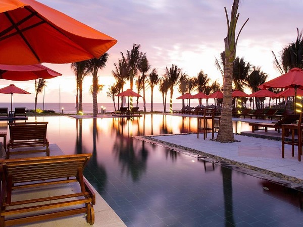 dich-vu-thiet-ke-thi-cong-resort-cua-khong-gian-vang