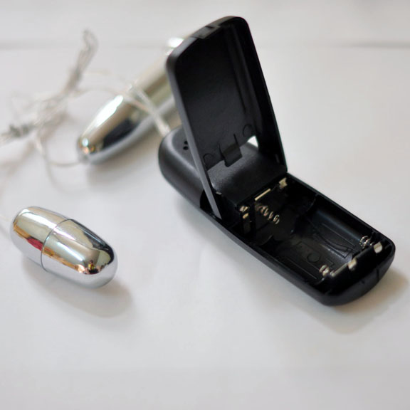 Trứng rung tình yêu Sexby