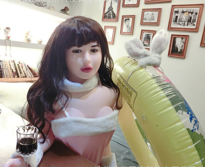 búp bê tình dục